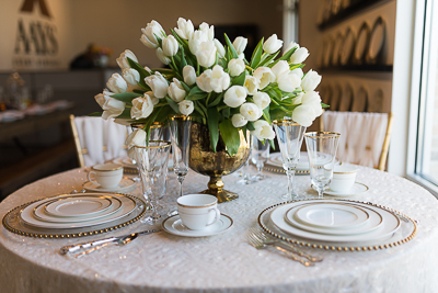 Classic Wedding Table Setting
