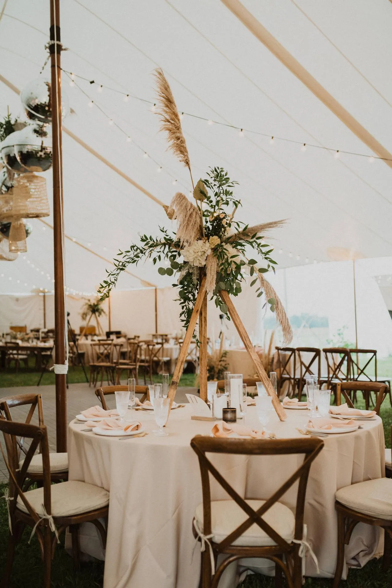boho-chic-wedding-2 Boho chic sailcloth tent wedding