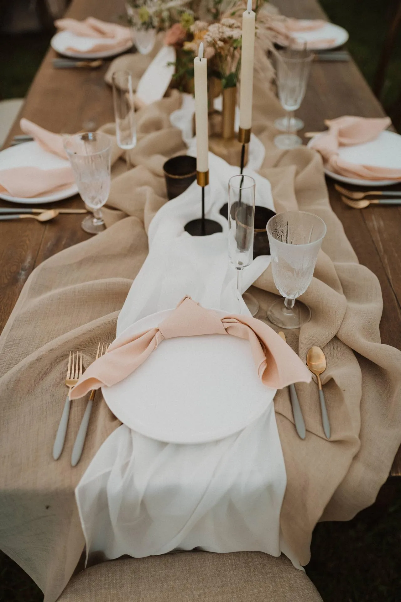 boho-chic-wedding-4 Boho chic sailcloth tent wedding