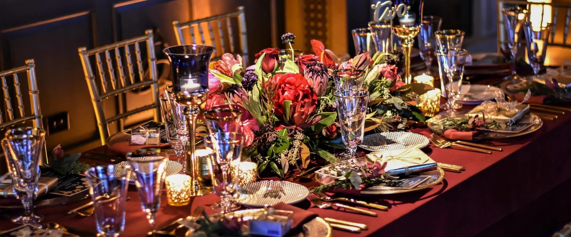 How to Plan an Unforgettable Office Holiday Party